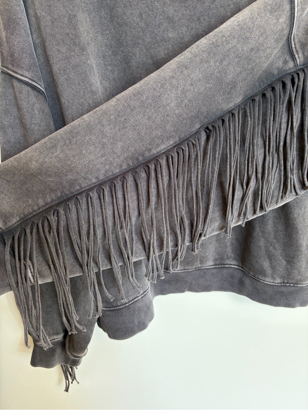 GAP Charcoal Gray Fringe  Across  sleeves and Back Sweatshirt Size Large. - Picture 3 of 6
